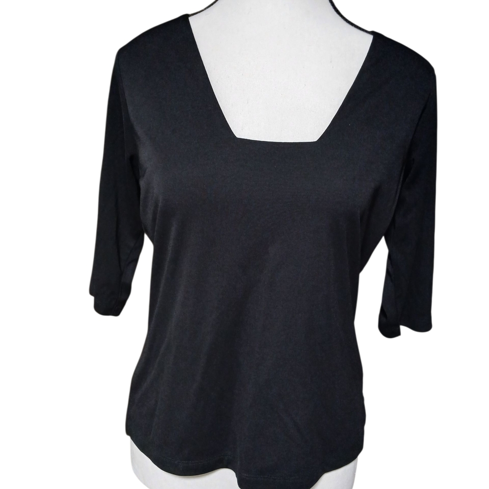 Paradox Black and White Fitted 3/4 Sleeve Blouse